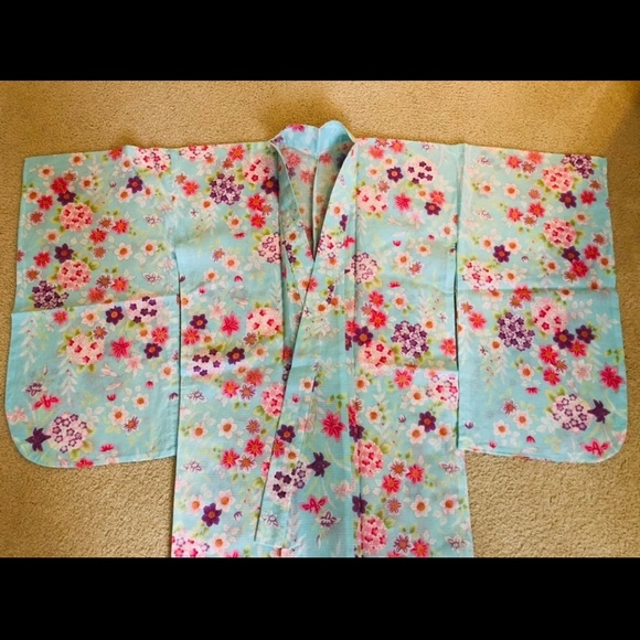 Japanese Girl's Yukata Set. - Picture 5 of 9